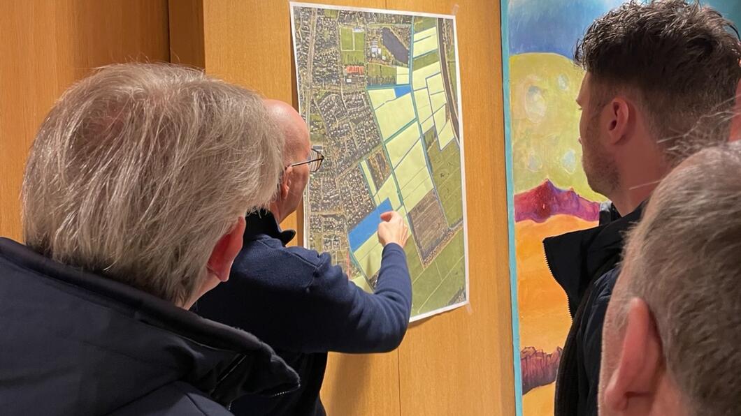 Presentatie van de plannen voor Vries, gemeente Tynaarlo
