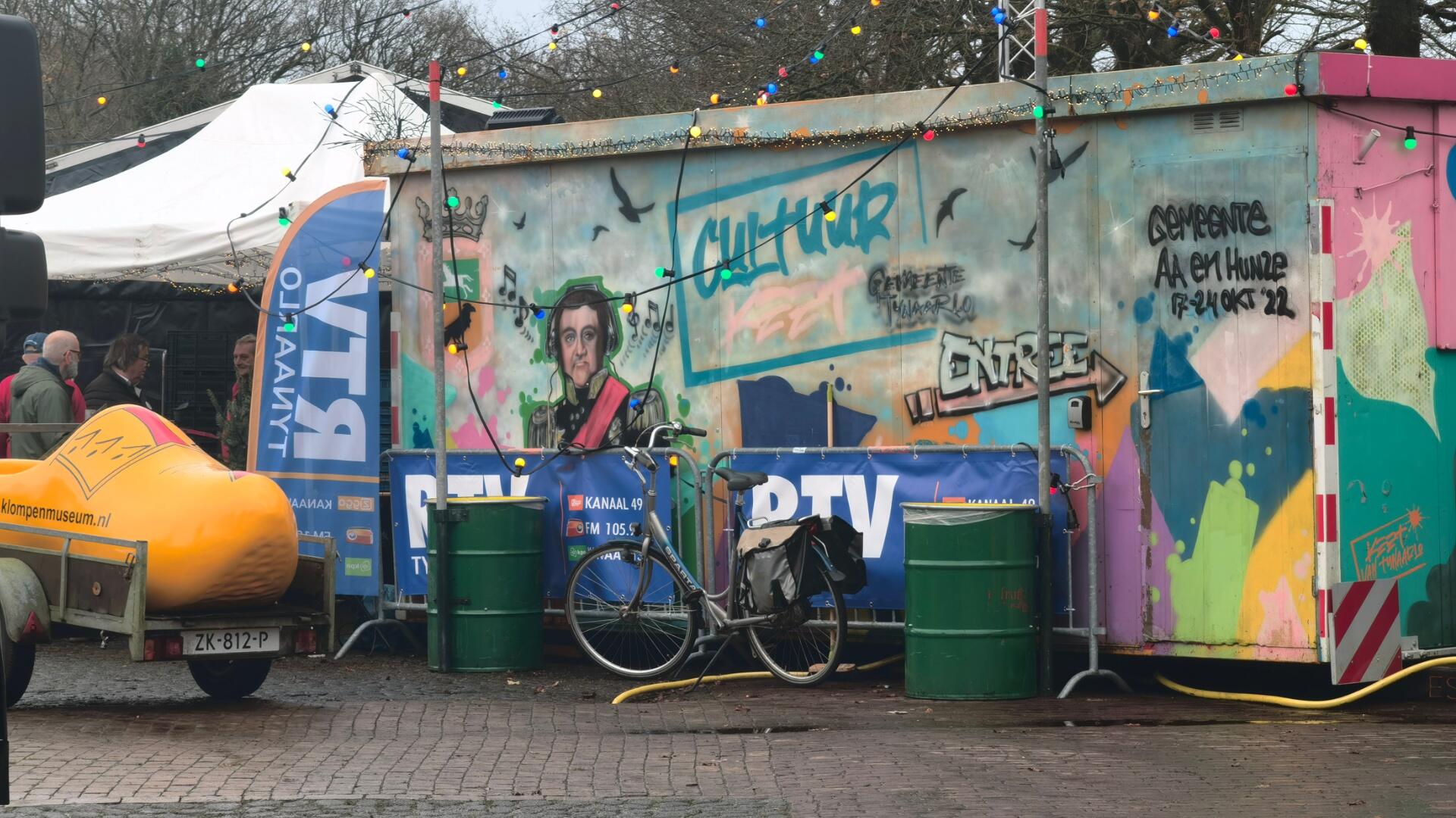 De Glazen Keet. Een (bouwvakkers)keet met graffiti